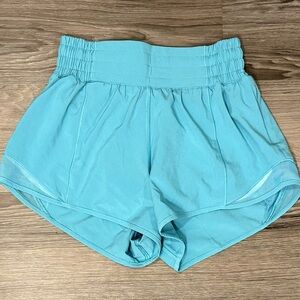 Lululemon Turquoise Hotty Hot Shorts, Size 0